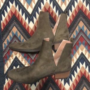Boots - Booties - Green - Size 7 - Charlotte Russe